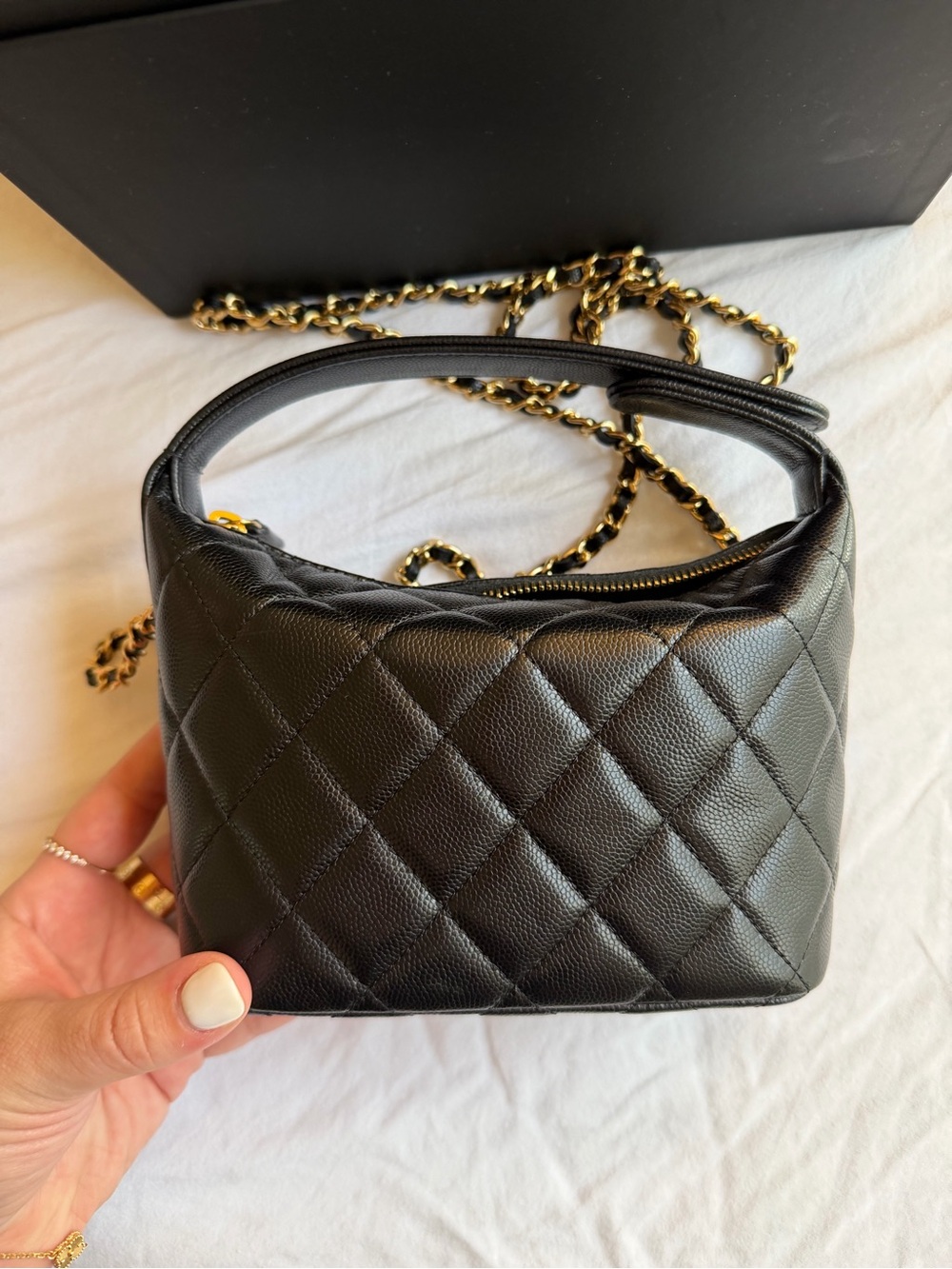 Chanel Crossbody - Picture 4 of 6